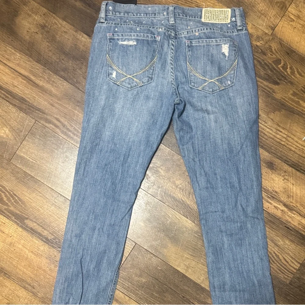 PINK Victoria’s Secret Distressed Cropped Skinny Jeans · Light Blue· Rhinestones - Picture 5 of 6